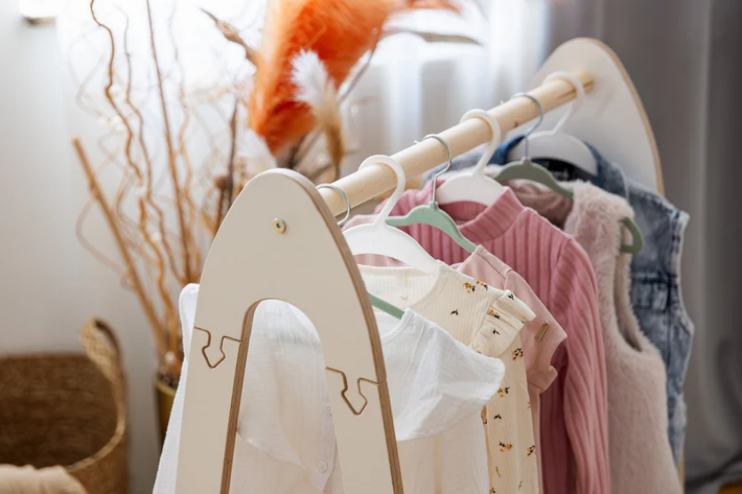 Soft Hanger White Small