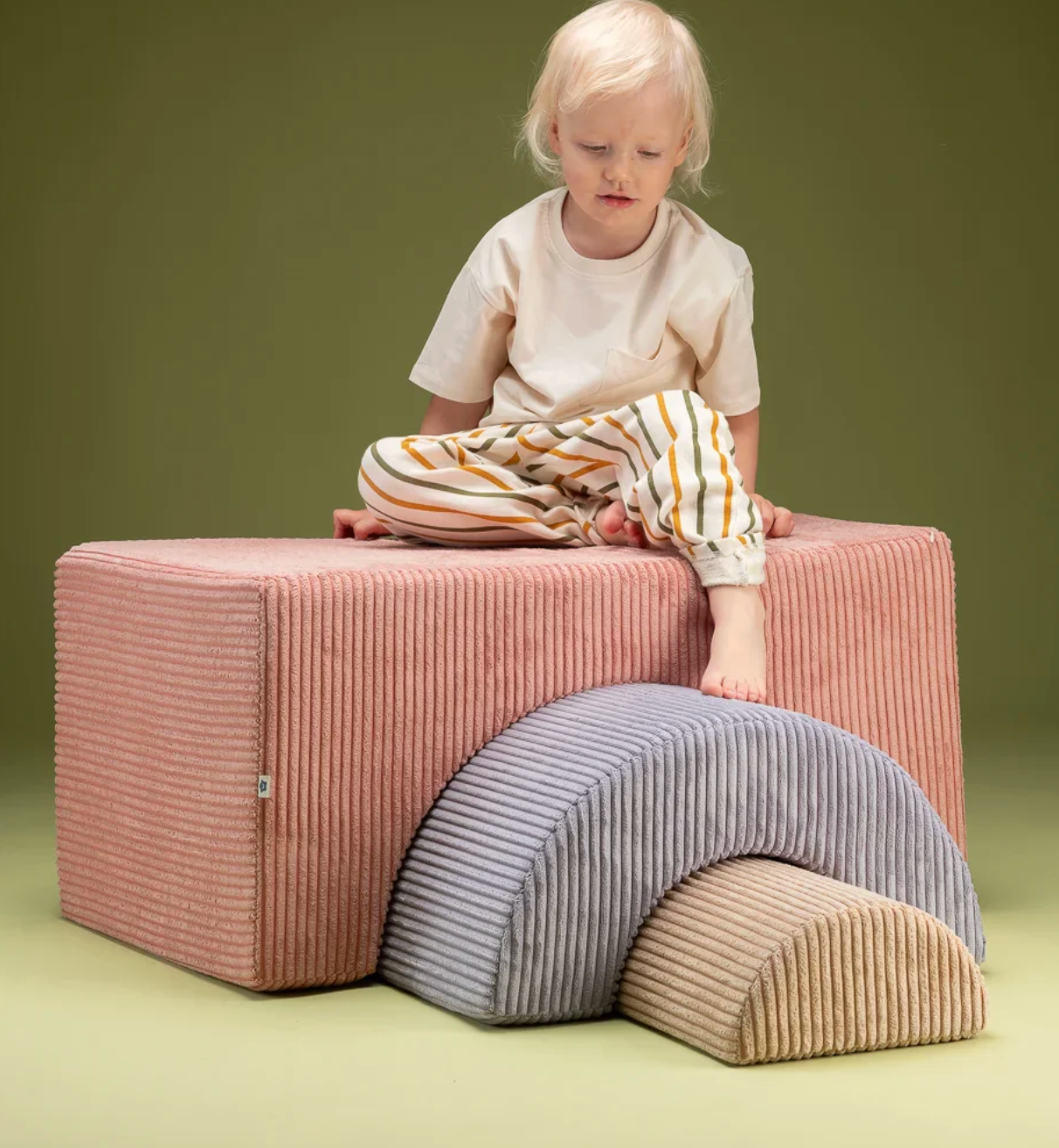 Pink Mousse Rainbow Playset