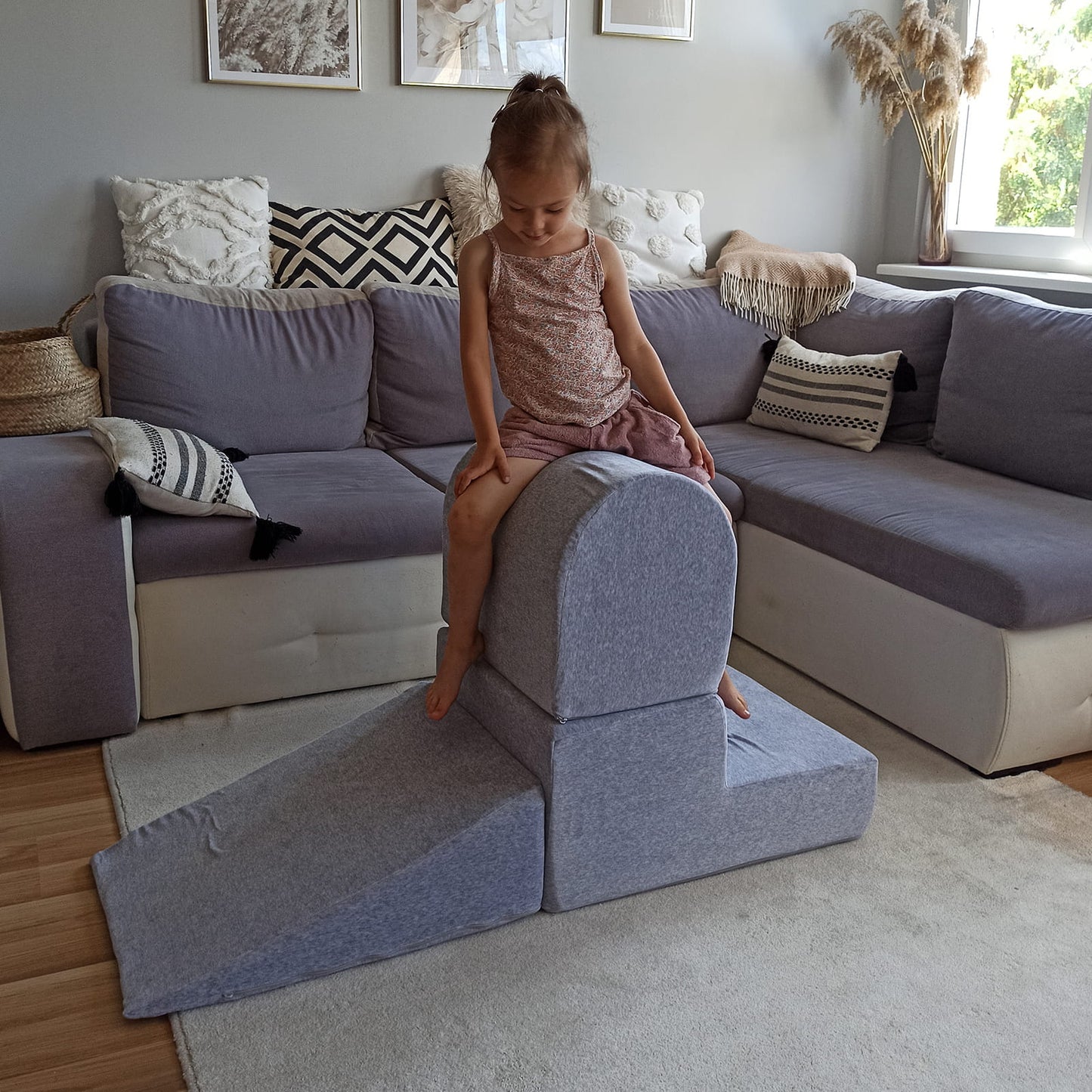 Playground 4 Velvet | Beige