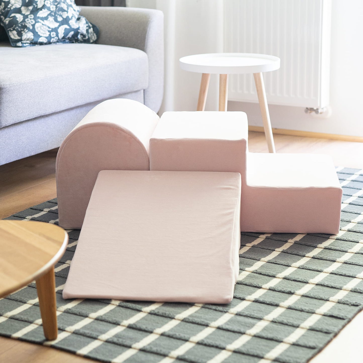Playground 3 Velvet | Powder Pink