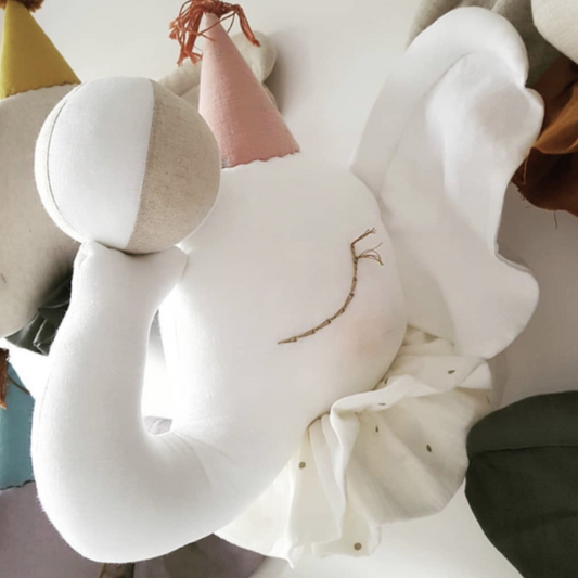 Elephant Circus Powder Hat