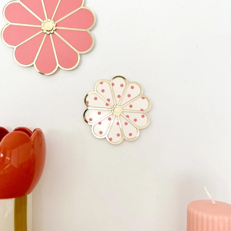 Plexi Wall Flower - Polka Dot Pink
